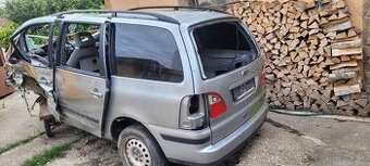 Ford Galaxy - 1