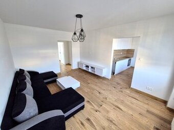 2-izbový byt s balkónom / 61 m2 / - Bytča