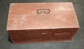 Starý drevený kufor - 1