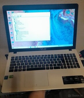 Asus X552M - N3540 2,16GHZ, 8GB RAM, 1TB, NVIDIA 820M