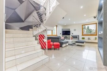 Samostatný 5 izb. rodinný dom vo výbornej lokalite v Trnave