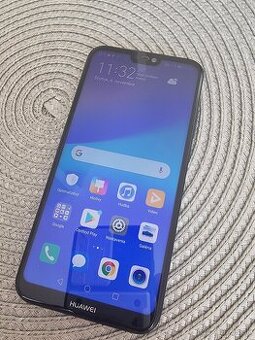 Krásny ako nový Huawei P20 Lite