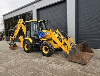 JCB 3CX Compact + 9 naradi