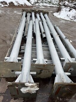 Železne stľpy pozinkované