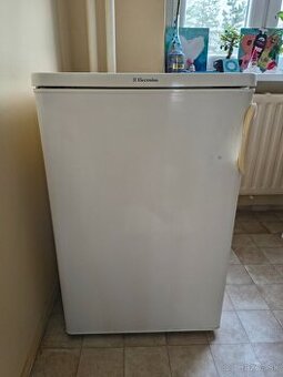 Chladnička Electrolux