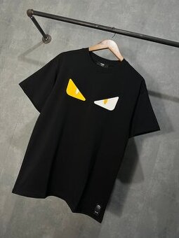 Cierne oversized tricko Fendi vel. XL