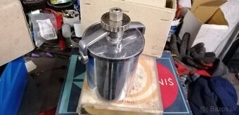 Predam nádobky na striekacie pištole Kovofinis