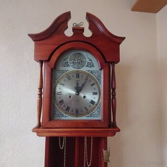 2 x funkčné staré hodiny