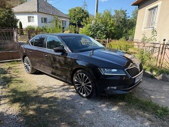 Škoda Superb III