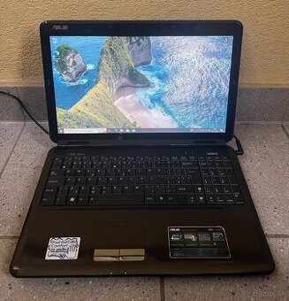 Asus K50IJ / Intel T5800 / 3GB RAM / 320GB HDD / 15.6"