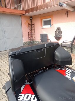 Zadný kufor