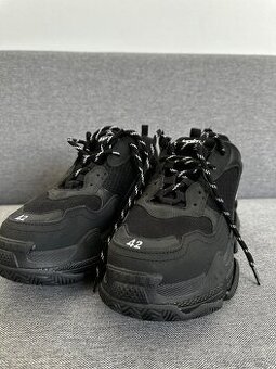 Balenciaga Tripple S 42UK - 1