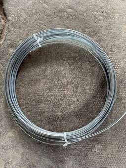 Predám drôt zvodový FeZn 10 mm – 19 kg
