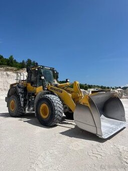 KOMATSU WA 470-8