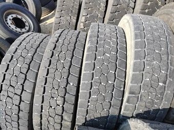 315/80 R22,5 BRIDGESTONE DURAVIS 002