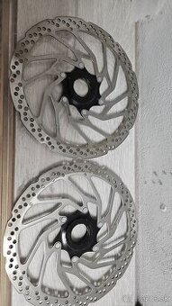 Kotúče Shimano 203mm