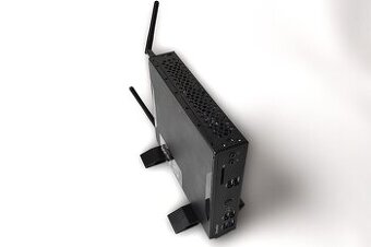 Shuttle DS20U – Pasívny mini PC, šetrí miesto