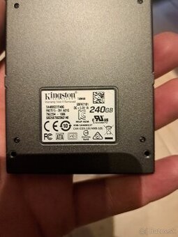 240 GB ssd Kingston