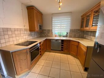 kuchynská linka z Nemecka so spotrebičmi