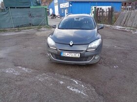 Renault Megane III 1,6i 81KW, rozpredám na náhradné diely