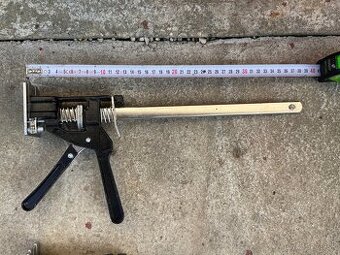 Predam zdvihak okien a dverí