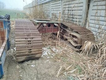 Predám pásový podvozok na bager