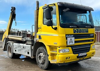 Ramenovy nosič kontajnerov DAF .