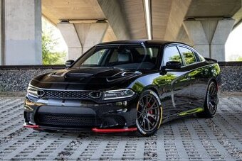 Dodge Charger SRT Hellcat 6.2L V8