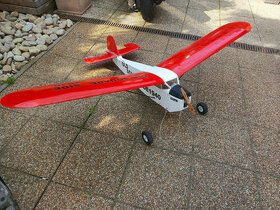 predam rc model lietadla rucne vyrobeny
