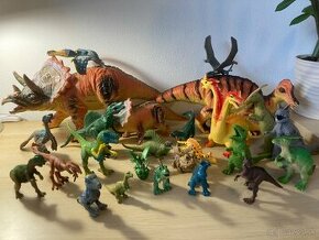 Dinosaury hračky