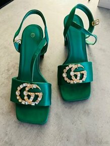 zelene sandale z Talianska