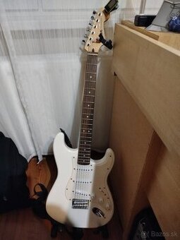 Gitara a combo