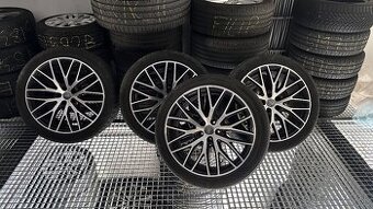 Komplet Audi kolesa R20 + pneu 265/40 ZR20