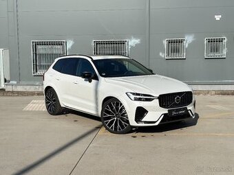 Volvo XC60 B5 R-Design