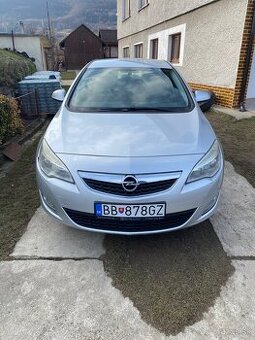 Opel Astra J SportsTourer