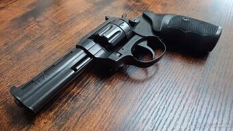 Flobert revolver ALFA 641 cal. 6mm - černý