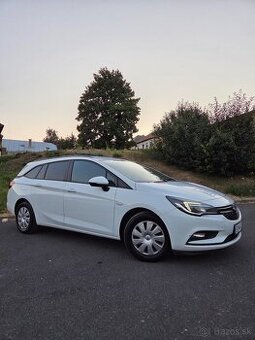 Opel Astra 1.6 CDTI