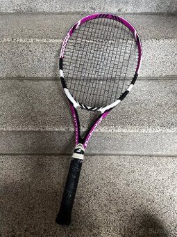 Tenisová raketa babolat