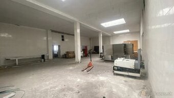 FINREA│ Prenájom skladovej haly – 1 320 m² Vrútky
