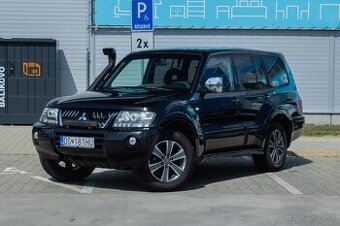 Mitsubishi Pajero 3.2 DI-D Dakar A/T koza / AJ NA SPLÁTKY