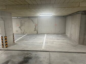 🅿️ Prenajmem garážové státie – Panorama Residence, (pri MAXe