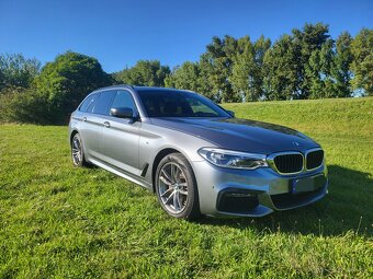 BMW rad 5 touring M sport 520d xDrive HEV A/T 140kW Alcant.