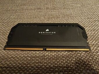 Corsair Dominator Platinum RGB, DDR5 16GB 5600MHz CL36