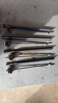 Haky držiaky úchyty radiátor