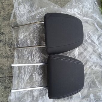 Hlavové opierky Hyundai i30 originál diel