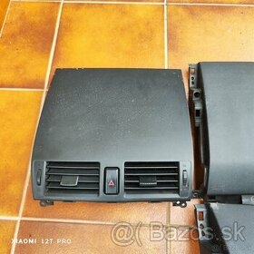 Mazda 3 BK hatchback palubovka