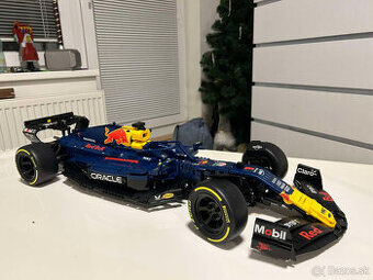 Stavebnice vozu F1 RedBull RB19