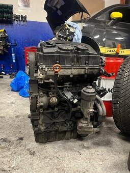 Motor 1,9tdi 66kw bxj