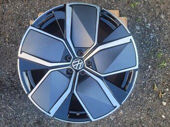 Alu disky Volkswagen Touareg 3 Leeds R21