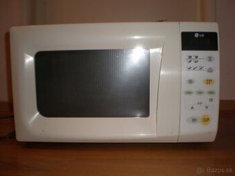 Mikrovlnná rúra LG